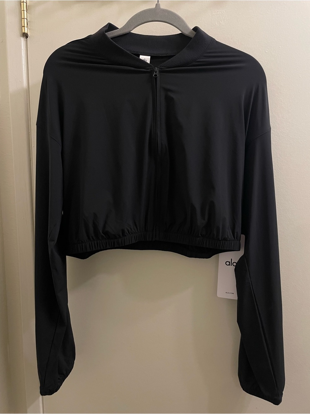 ALO Yoga Cropped Breezy full zip cover up